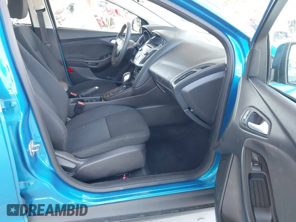 2016 Ford Focus SE with VIN 1FADP3FE3GL226145, listed as a IAAI auction lot 42166519 with 85,769 mi miles. Bid and sale history available at carsss.com. Image 5.