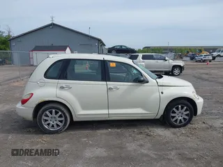 2008 Chrysler PT Cruiser z VIN 3A8FY48B88T103674, wystawiony jako IAAI lot #42352635 z przebiegiem 195 870 mil mil oraz . Historia ofert i sprzedaży dostępna na DreamBid. Obrazek 13.