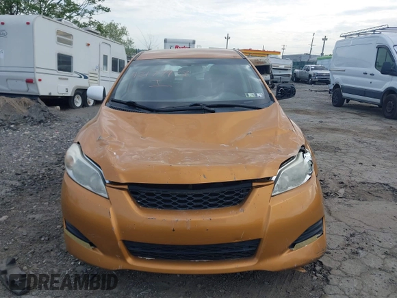 2009 Toyota Matrix z VIN 2T1KU40E29C012878, wystawiony jako IAAI lot #42177978 z przebiegiem 119 897 mil mil oraz . Historia ofert i sprzedaży dostępna na DreamBid. Obrazek 11.