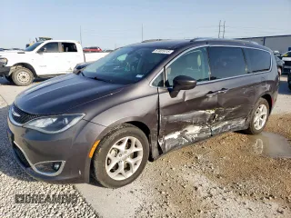 2017 Chrysler Pacifica Touring L Plus z VIN 2C4RC1EG7HR578348, wystawiony jako Copart lot #57401415 z przebiegiem 158 176 mil mil oraz Szkoda całkowita • Salvage title. Historia ofert i sprzedaży dostępna na DreamBid. Obrazek 1.