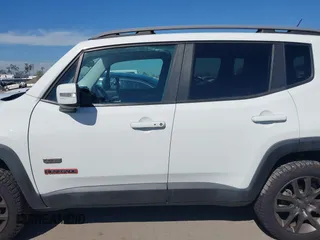 2016 Jeep Renegade Latitude with VIN ZACCJBBT6GPC98149, listed as a IAAI auction lot 42000433 with 62,733 mi miles. Bid and sale history available at carsss.com. Image 14.