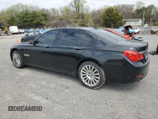 2012 BMW 7 Series 750i xDrive с VIN WBAKC6C57CC396244, выставлен на аукционе Copart как лот 52744475 с пробегом 153 984 миль миль и Чистый • Clean title. История ставок и продаж доступна на DreamBid. Изображение 2.