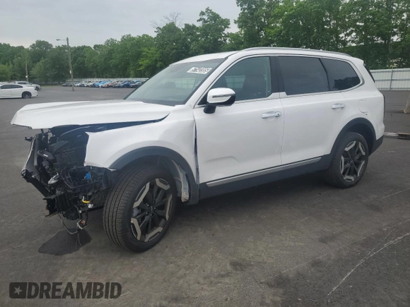2025 Kia Telluride S z VIN 5XYP6DGC8SG602937, wystawiony jako Copart lot #57142385 z przebiegiem 4 297 mil mil oraz Szkoda całkowita • Salvage title. Historia ofert i sprzedaży dostępna na DreamBid. Obrazek 1.