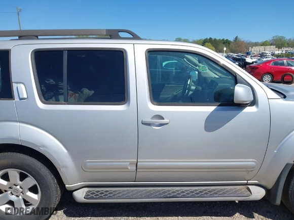 2012 Nissan Pathfinder SV with VIN 5N1AR1NB9CC625487, listed as a IAAI auction lot 41994728 with 1 mi miles. Bid and sale history available at carsss.com. Image 12.