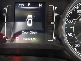2018 Jeep Cherokee Latitude Plus with VIN 1C4PJLLX3JD503568, listed as a IAAI auction lot 41806496 with 166,224 mi miles. Bid and sale history available at carsss.com. Image 15.