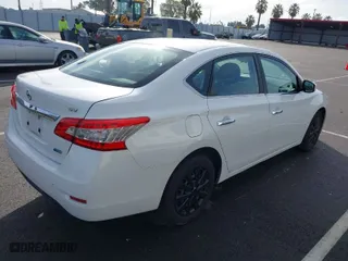 2014 Nissan Sentra SV with VIN 3N1AB7AP9EL606672, listed as a IAAI auction lot 41823739 with 171,146 mi miles. Bid and sale history available at carsss.com. Image 4.