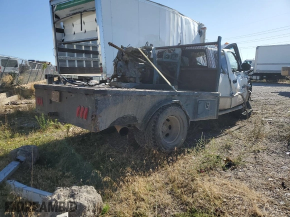 2001 Dodge Ram 3500 with VIN 1B7MF336X1J591600, listed as a Copart auction lot 73002914 with 0 mi miles and Salvage Title. Bid and sale history available at carsss.com. Image 3.