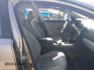 2013 Kia Optima EX z VIN 5XXGN4A70DG252497, wystawiony jako IAAI lot #42145025 z przebiegiem 90 867 mil mil oraz . Historia ofert i sprzedaży dostępna na DreamBid. Obrazek 5.