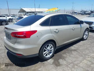 2018 Ford Focus SE с VIN 1FADP3F29JL322472, выставлен на аукционе IAAI как лот 42832498 с пробегом 53 066 миль миль и . История ставок и продаж доступна на DreamBid. Изображение 4.