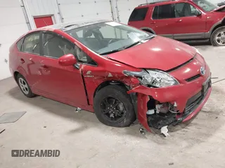 2013 Toyota Prius One z VIN JTDKN3DU0D1663948, wystawiony jako IAAI lot #41445271 z przebiegiem 109 301 mil mil oraz . Historia ofert i sprzedaży dostępna na DreamBid. Obrazek 1.
