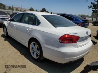 2015 Volkswagen Passat SE z VIN 1VWBV7A39FC053232, wystawiony jako Copart lot #60936005 z przebiegiem 24 801 mil mil oraz Szkoda całkowita • Salvage title. Historia ofert i sprzedaży dostępna na DreamBid. Obrazek 2.