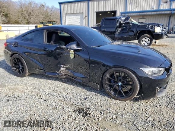 2017 BMW M4 with VIN WBS3R9C56HK709152, listed as a Copart auction lot 39086444 with 42,412 mi miles. Bid and sale history available at carsss.com. Image 4.