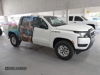 2025 Nissan Frontier S z VIN 1N6ED1EKXSN601669, wystawiony jako IAAI lot #42171057 z przebiegiem 801 mil mil oraz . Historia ofert i sprzedaży dostępna na DreamBid. Obrazek 1.
