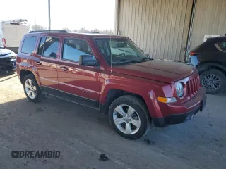 2014 Jeep Patriot Latitude with VIN 1C4NJPFB9ED827905, listed as a Copart auction lot 42363245 with 71,255 mi miles and Salvage Title. Bid and sale history available at carsss.com. Image 4.