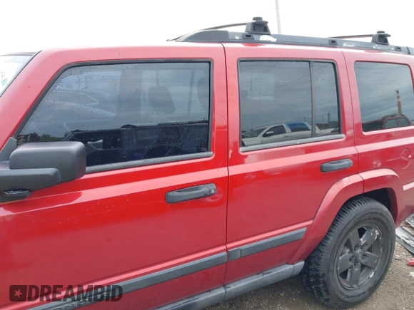 2006 Jeep Commander with VIN 1J8HG48K36C318982, listed as a IAAI auction lot 42344756 with 203,838 mi miles and . Bid and sale history available at DreamBid. Image 15.