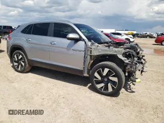 2024 Volkswagen Atlas SE with VIN 1V2HE2CA5RC205604, listed as a Copart auction lot 56399885 with 19,859 mi miles and Salvage title. Bid and sale history available at DreamBid. Image 4.