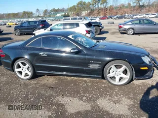 2005 Mercedes-Benz SL 55 AMG with VIN WDBSK74F75F099722, listed as a IAAI auction lot 41308261 with 60,134 mi miles and . Bid and sale history available at DreamBid. Image 13.
