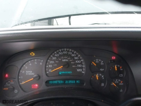 2003 Chevrolet Silverado 2500HD LS with VIN 1GCHK29U23E244349, listed as a IAAI auction lot 41338303 with 213,568 mi miles. Bid and sale history available at carsss.com. Image 7.