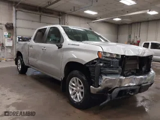 2020 Chevrolet Silverado 1500 LT with VIN 3GCUYDED4LG157463, listed as a IAAI auction lot 41340417 with 55,179 mi miles. Bid and sale history available at carsss.com. Image 6.