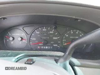 2003 Ford Taurus SE Standard with VIN 1FAFP53U73A107231, listed as a IAAI auction lot 41826418 with 123,774 mi miles. Bid and sale history available at carsss.com. Image 7.