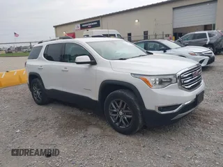 2017 GMC Acadia SLT z VIN 1GKKNMLS9HZ185868, wystawiony jako IAAI lot #42307636 z przebiegiem 89 127 mil mil oraz . Historia ofert i sprzedaży dostępna na DreamBid. Obrazek 1.