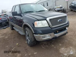 2004 Ford F-150 XLT with VIN 1FTPX14564NB64061, listed as a IAAI auction lot 41876891 with 205,548 mi miles. Bid and sale history available at carsss.com. Image 1.