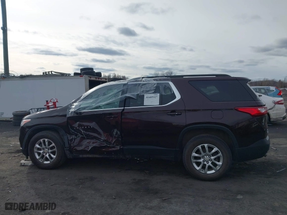 2020 Chevrolet Traverse LT Cloth with VIN 1GNEVGKW8LJ151515, listed as a IAAI auction lot 41685626 with 107,107 mi miles. Bid and sale history available at carsss.com. Image 14.