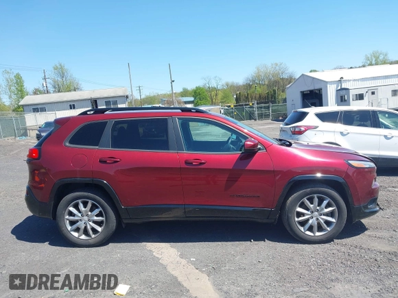 2018 Jeep Cherokee Latitude Tech Connect with VIN 1C4PJMCB9JD602518, listed as a IAAI auction lot 42146179 with 23,902 mi miles. Bid and sale history available at carsss.com. Image 13.