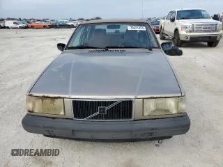1995 Volvo 900 z VIN YV1JS8318S1193362, wystawiony jako Copart lot #79421424 z przebiegiem 38 881 mil mil oraz Tytuł czysty. Historia ofert i sprzedaży dostępna na DreamBid. Obrazek 5.