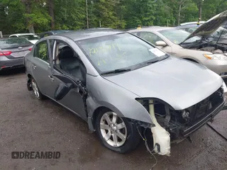 2008 Nissan Sentra S z VIN 3N1AB61E88L684115, wystawiony jako IAAI lot #42176197 z przebiegiem 178 180 mil mil oraz . Historia ofert i sprzedaży dostępna na DreamBid. Obrazek 1.