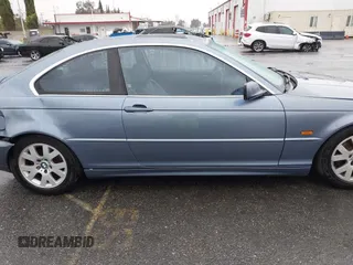2000 BMW 3 Series 323Ci with VIN WBABM3348YJN80646, listed as a IAAI auction lot 41560077 with 230,422 mi miles and . Bid and sale history available at DreamBid. Image 13.
