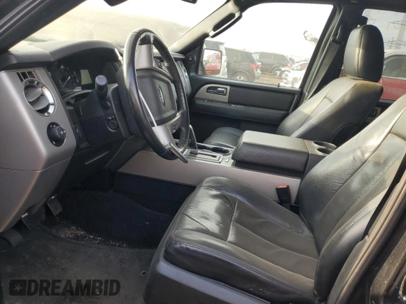 2015 Ford Expedition Max Limited с VIN 1FMJK2AT1FEF09346, выставлен на аукционе Copart как лот 48976235 с пробегом 218 181 миль миль и Списание • Salvage title. История ставок и продаж доступна на DreamBid. Изображение 7.