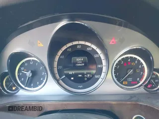 2013 Mercedes-Benz E 350 Luxury with VIN WDDHF5KB0DA712401, listed as a IAAI auction lot 41791069 with 158,609 mi miles and . Bid and sale history available at DreamBid. Image 7.