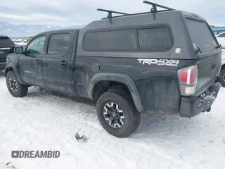 2023 Toyota Tacoma SR5 z VIN 3TMDZ5BN3PM169160, wystawiony jako IAAI lot #41276992 z przebiegiem 5 228 mil mil oraz . Historia ofert i sprzedaży dostępna na DreamBid. Obrazek 3.
