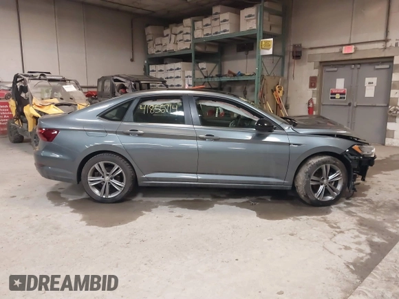 2021 Volkswagen Jetta S z VIN 3VWC57BU8MM102850, wystawiony jako IAAI lot #41856714 z przebiegiem 40 754 mil mil oraz . Historia ofert i sprzedaży dostępna na DreamBid. Obrazek 12.