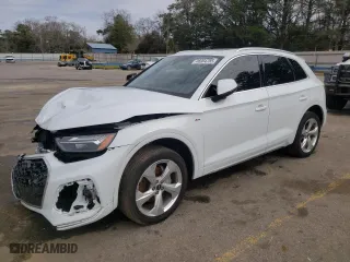 2023 Audi Q5 S line Premium Plus with VIN WA1EAAFY0P2158000, listed as a Copart auction lot 46904785 with 17765 miles and Salvage Title. Bid and sale history available at carsss.com. Image 1.