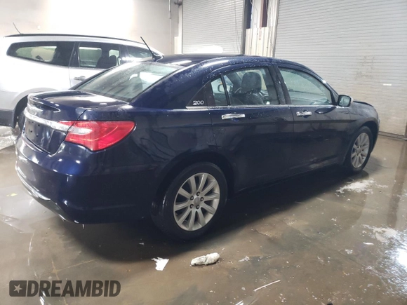 2014 Chrysler 200 Limited z VIN 1C3CCBCG1EN183643, wystawiony jako Copart lot #89395065 z przebiegiem 87 625 mil mil oraz Szkody całkowita. Historia ofert i sprzedaży dostępna na DreamBid. Obrazek 3.