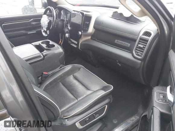 2019 Ram 1500 Laramie with VIN 1C6SRFDTXKN605257, listed as a IAAI auction lot 41562139 with 89,303 mi miles. Bid and sale history available at carsss.com. Image 5.