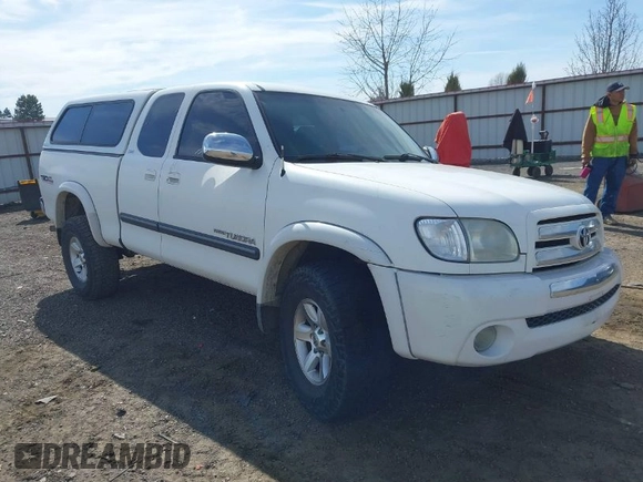 2003 Toyota Tundra SR5 with VIN 5TBBT44153S398116, listed as a IAAI auction lot 41895907 with 317,313 mi miles and . Bid and sale history available at DreamBid. Image 1.