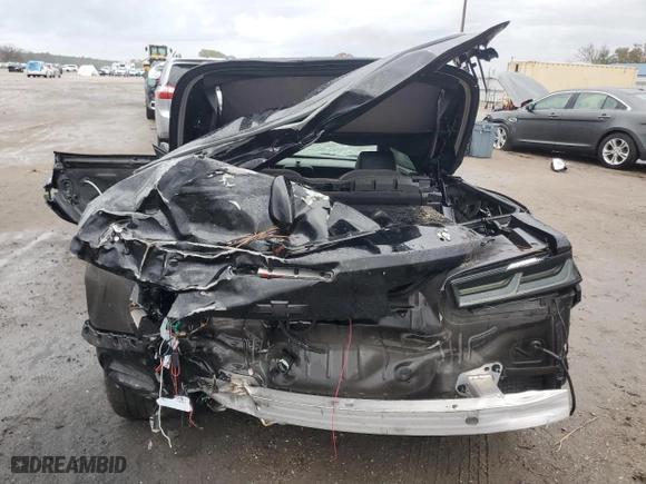 2017 Chevrolet Camaro 2SS with VIN 1G1FH3D73H0106622, listed as a Copart auction lot 83681824 with 0 mi miles and Clean Title. Bid and sale history available at carsss.com. Image 6.