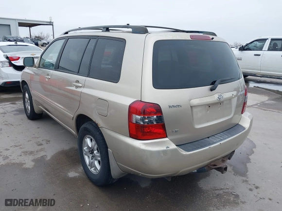 2006 Toyota Highlander with VIN JTEGP21A460115251, listed as a IAAI auction lot 41704239 with 207,327 mi miles. Bid and sale history available at carsss.com. Image 3.