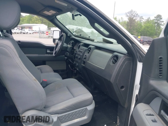 2013 Ford F-150 XL with VIN 1FTEX1EM1DFD75952, listed as a IAAI auction lot 42112875 with 171,472 mi miles and . Bid and sale history available at DreamBid. Image 5.