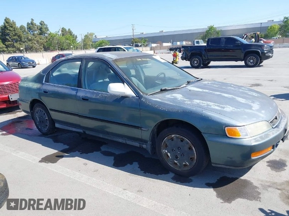 1997 Honda Accord LX with VIN 1HGCD5637VA212185, listed as a IAAI auction lot 42093376 with 239,668 mi miles and . Bid and sale history available at carsss.com. Image 1.