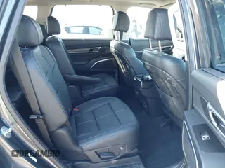2022 Kia Telluride SX with VIN 5XYP5DHC3NG280360, listed as a IAAI auction lot 41707771 with 30,908 mi miles and . Bid and sale history available at DreamBid. Image 8.