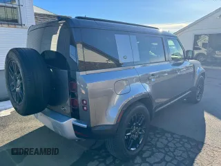 2020 Land Rover Defender SE with VIN SALEPEEU9L2011039, listed as a Copart auction lot 47284225 with 91,710 mi miles and Clean title. Bid and sale history available at DreamBid. Image 3.