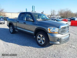 2006 Dodge Ram 1500 SLT with VIN 1D7HU18216S686569, listed as a IAAI auction lot 41833970 with 238,742 mi miles. Bid and sale history available at carsss.com. Image 1.