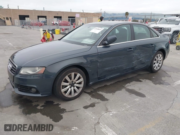2010 Audi A4 Premium Plus z VIN WAUEFAFL5AN008852, wystawiony jako IAAI lot #41968853 z przebiegiem 119 526 mil mil oraz . Historia ofert i sprzedaży dostępna na DreamBid. Obrazek 18.