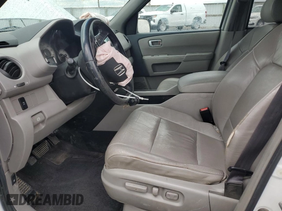 2011 Honda Pilot EX-L with VIN 5FNYF4H76BB102272, listed as a Copart auction lot 60325085 with 274,662 mi miles and Salvage title. Bid and sale history available at DreamBid. Image 7.