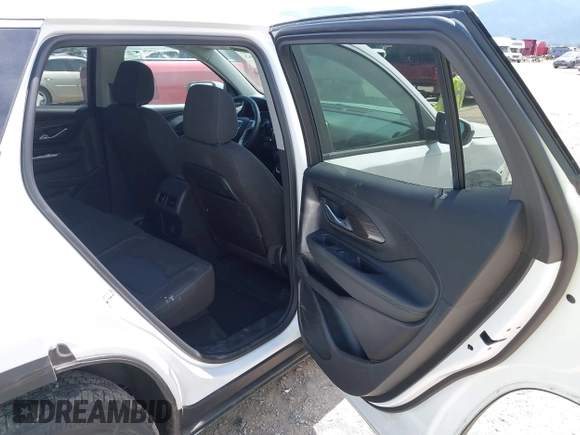 2024 GMC Terrain SLE z VIN 3GKALTEG8RL371883, wystawiony jako IAAI lot #42527163 z przebiegiem 31 053 mil mil oraz . Historia ofert i sprzedaży dostępna na DreamBid. Obrazek 8.