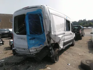 2016 Ford Transit Cargo with VIN 1FTYR2CM5GKB14156, listed as a IAAI auction lot 37079677 with 172,993 mi miles and . Bid and sale history available at DreamBid. Image 4.